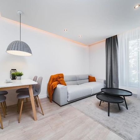 Sarah Apartments Old Town Краків Екстер'єр фото