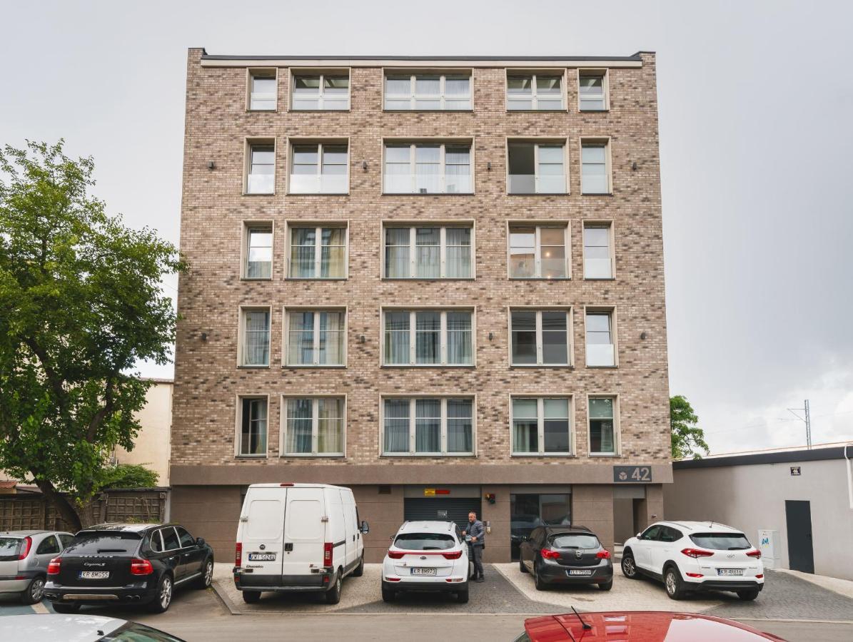 Sarah Apartments Old Town Краків Екстер'єр фото